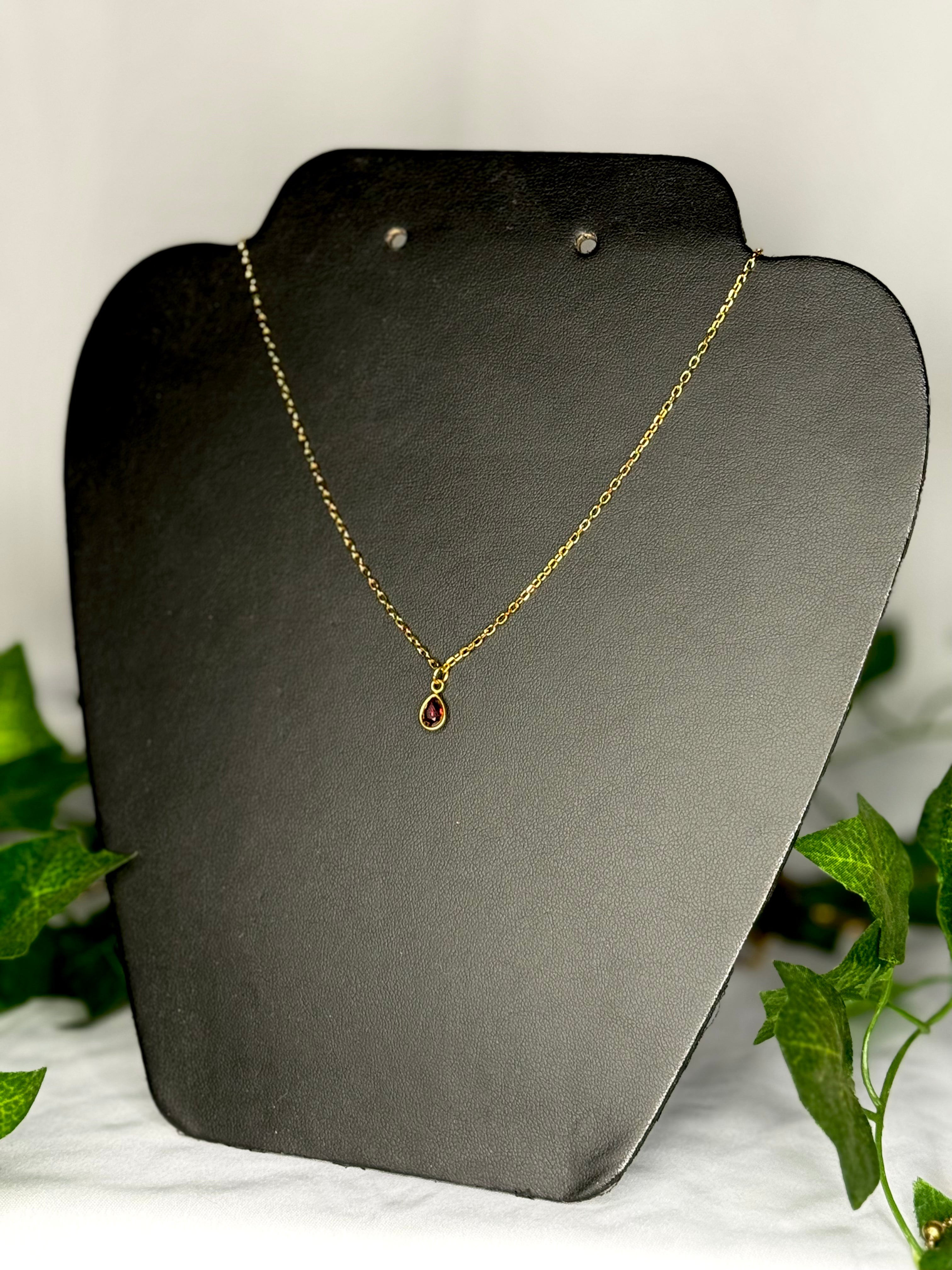 Faye Choker Necklace